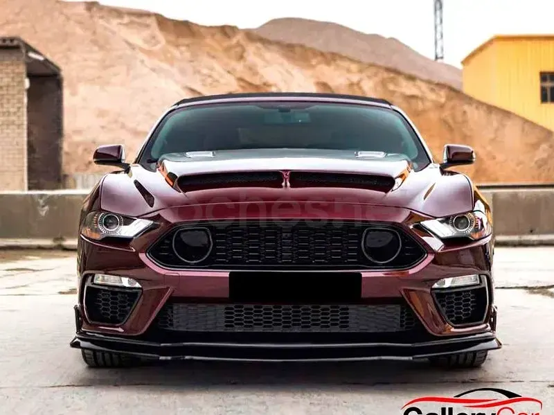Usado Ford Mustang 290 CV (213 kW) 2018 Granate Descapotable