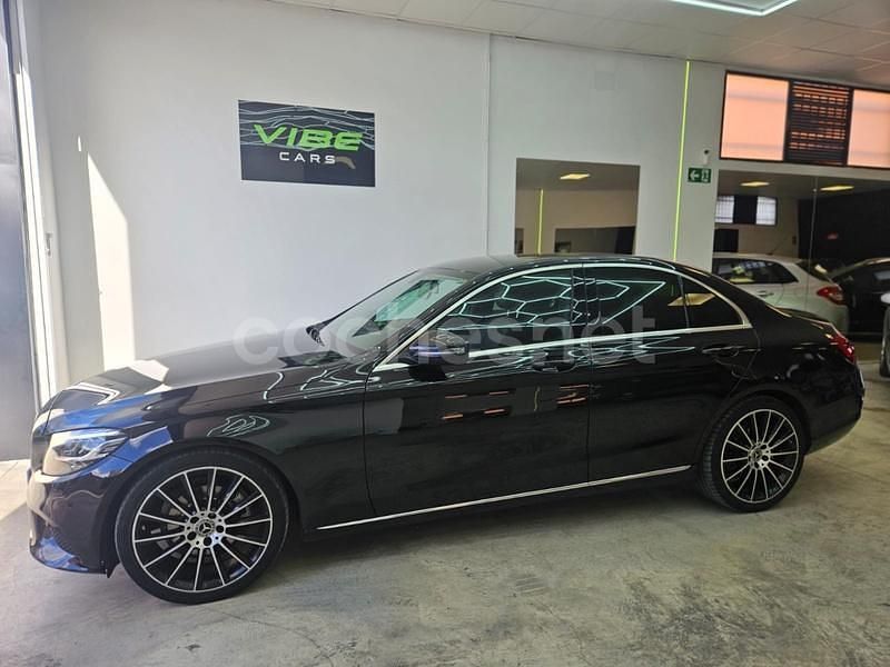 Usado Mercedes C200 160 CV (117 kW) 2019 Negro Berlina