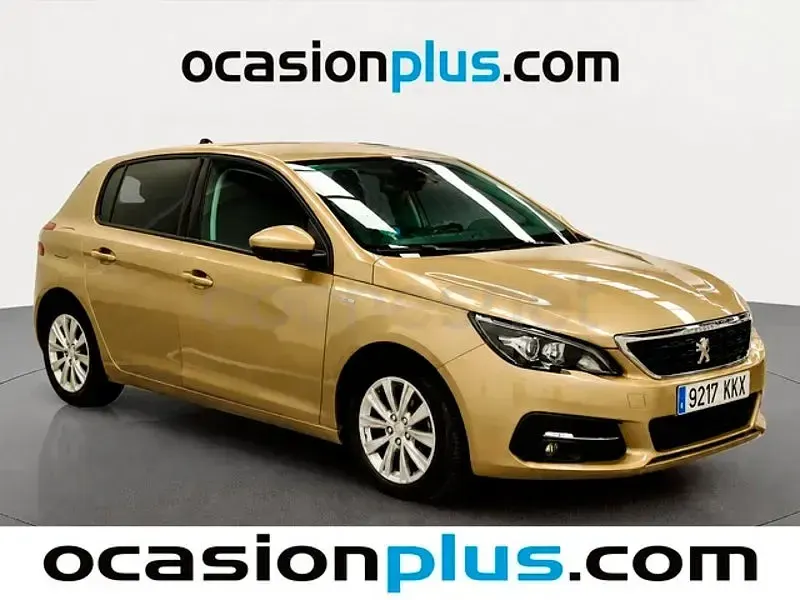Usado Peugeot 308 Style 130 CV (95 kW) 2018 Marrón Berlina