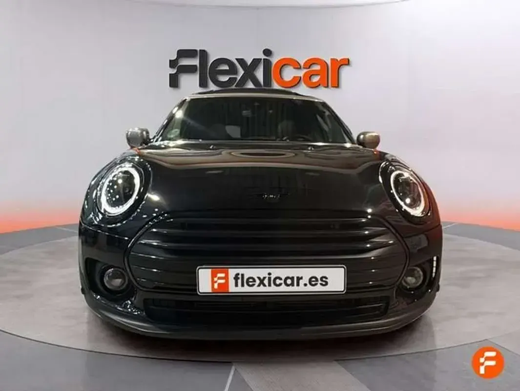 Usado Mini Cooper Clubman 136 CV (100 kW) 2024 Negro Familiar