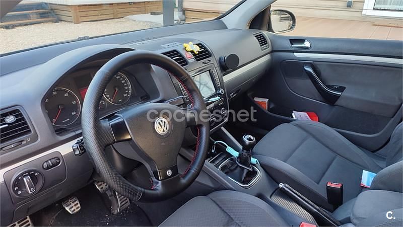 Usado VW Golf IV Highline 140 CV (102 kW) 2004 Negro Berlina