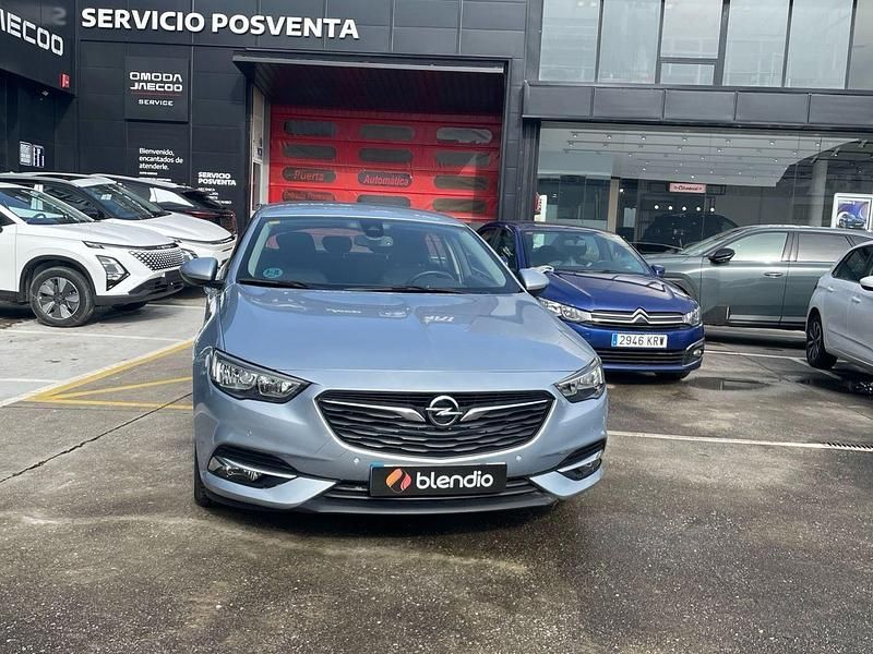 Usado Opel Insignia 136 CV (100 kW) 2018 Gris