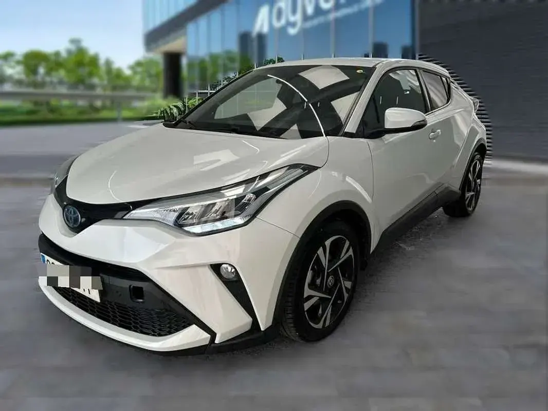 Usado Toyota C-HR+ Advance 98 CV (72 kW) 2022 Blanco SUV