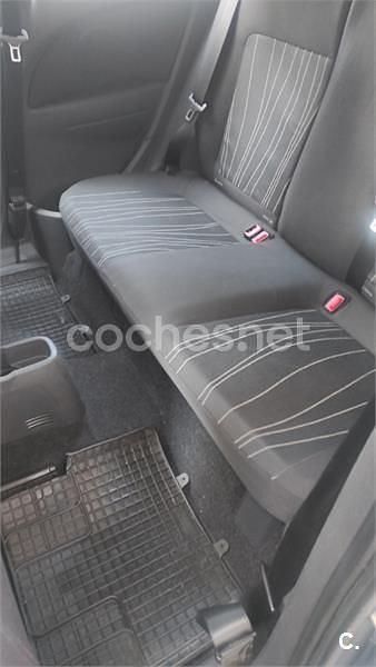 Usado Opel Corsa 90 CV (66 kW) 2007 Gris / plata Berlina