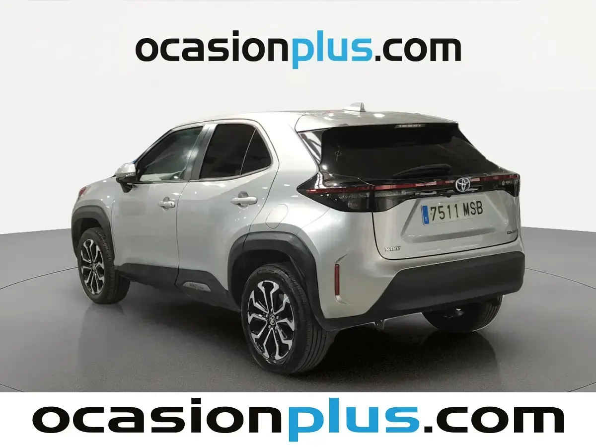 Usado Toyota Yaris Cross Active 116 CV (85 kW) 2024 Blanco SUV