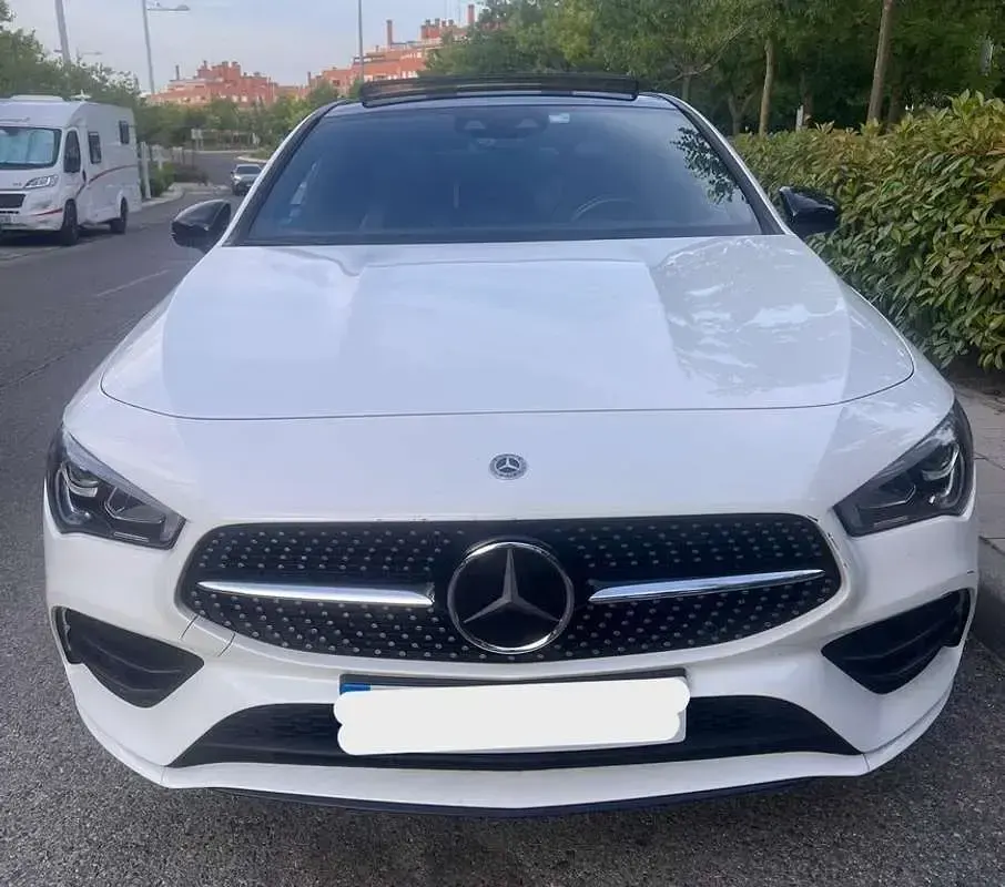 Usado Mercedes CLA250e Shooting Brake 218 CV (160 kW) 2020 Blanco Familiar