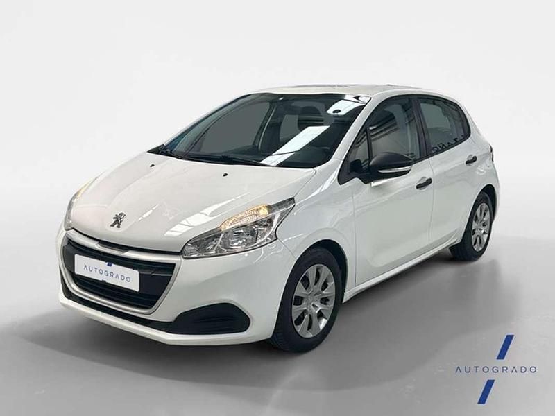 Blanco Usado 2017 Peugeot 208 Access Utilitario | 8890 € (Precio justo) - Imagen 1/4