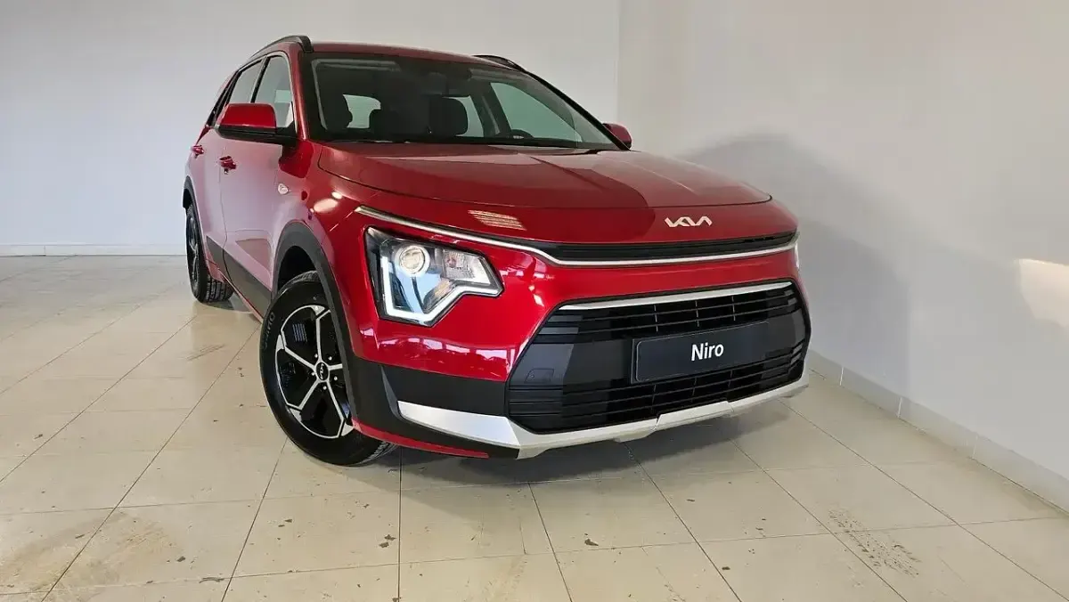 Novo Kia Niro 138 HP (101 kW) 2025 Vermelho SUV