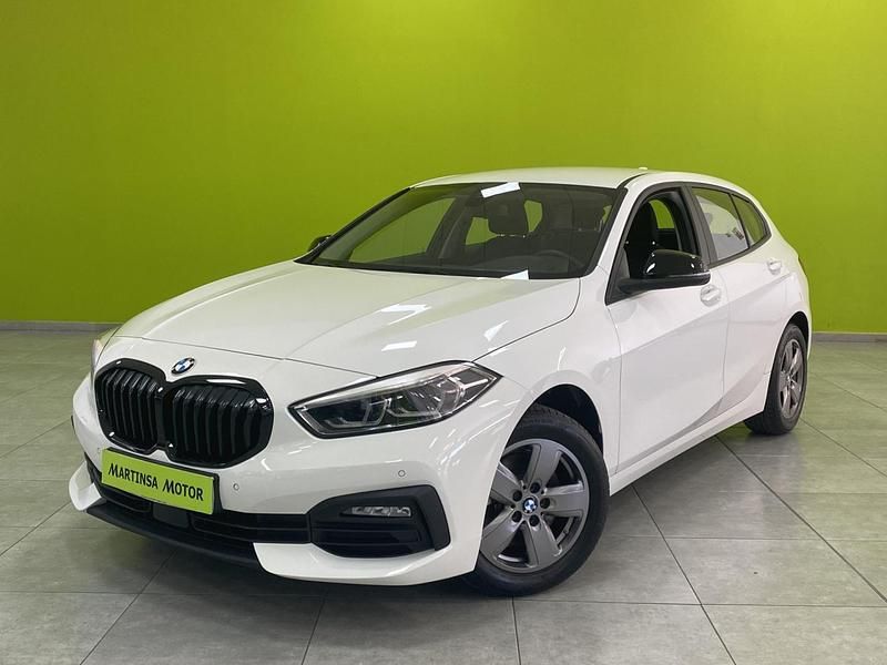 Usado BMW 118 136 CV (100 kW) 2021 Blanco Utilitario