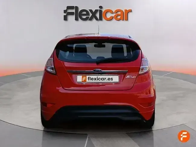 Usado Ford Fiesta ST-Line 85 CV (62 kW) 2017 Rojo Utilitario