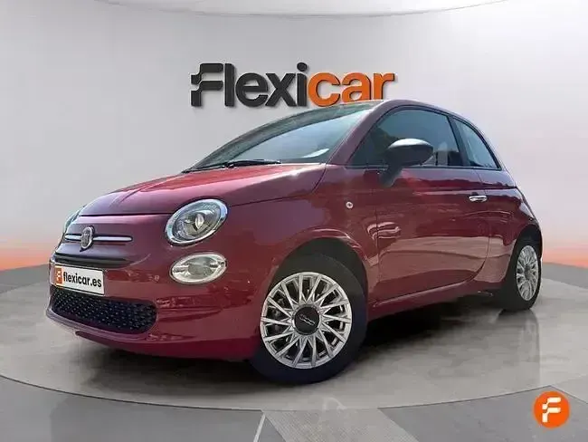Usado Fiat 500 70 CV (51 kW) 2024 Rojo Utilitario