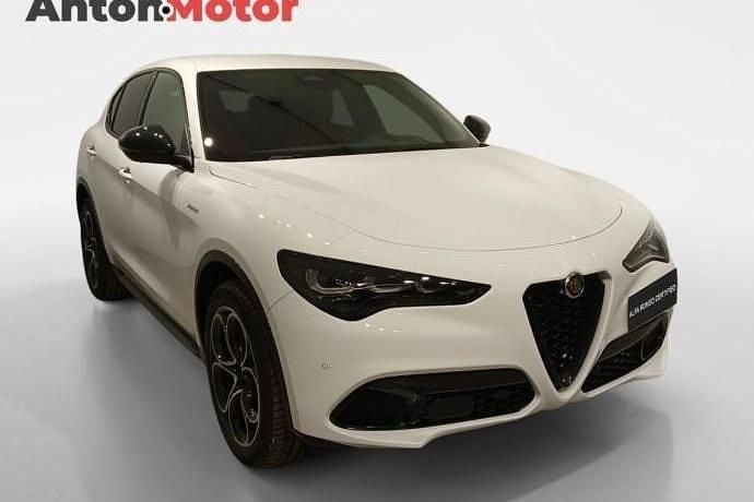 Nuevo Alfa Romeo Stelvio Veloce 209 CV (153 kW) 2025 SUV
