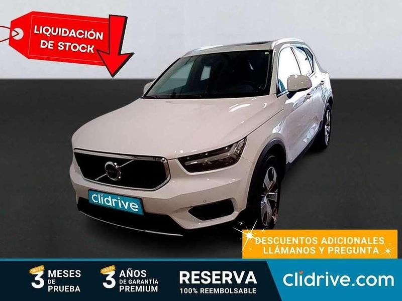 Usado Volvo XC40 Momentum 129 CV (94 kW) 2022 Blanco SUV