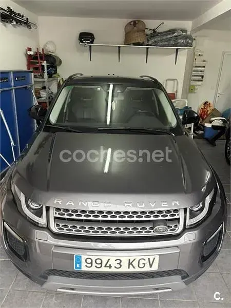 Usado Land Rover Range Rover evoque SE Dynamic 150 CV (110 kW) 2018 Gris / plata SUV