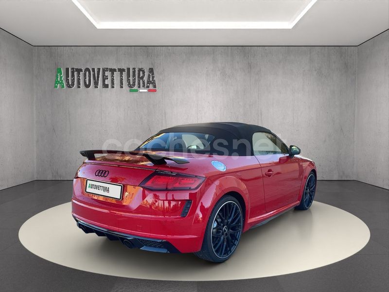 Usado Audi TT S-Line 197 CV (144 kW) 2020 Rojo Descapotable