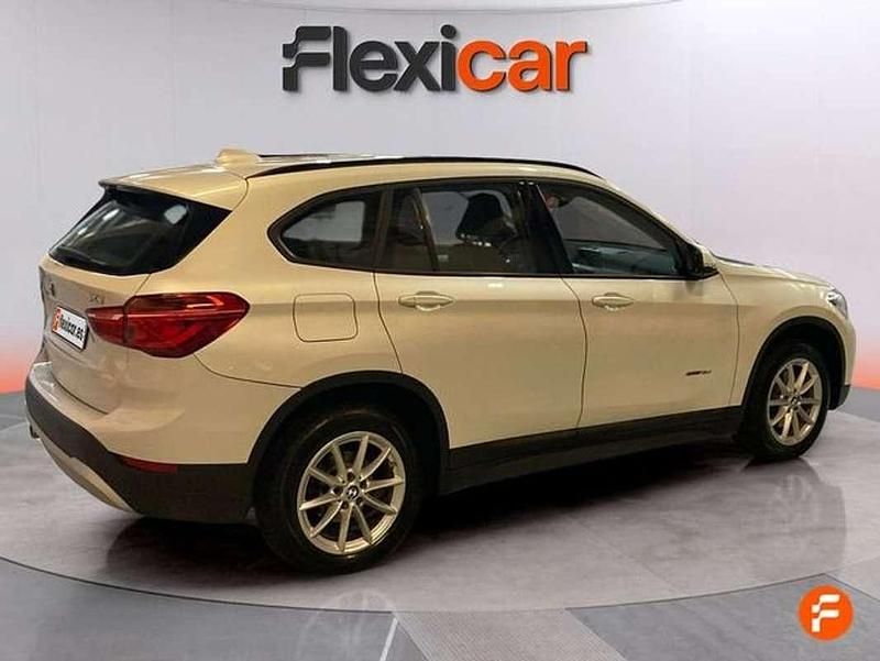 Usado BMW X1 150 CV (110 kW) 2017 Blanco SUV