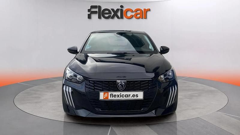 Usado Peugeot 208 Allure 102 CV (75 kW) 2024 Negro Utilitario