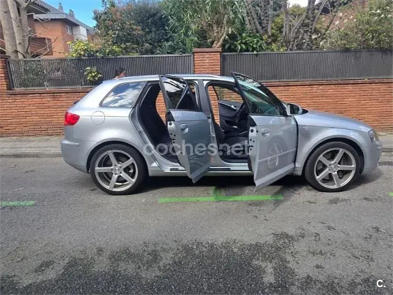 Usado Audi A3 Ambition 250 CV (183 kW) 2005 Blanco Utilitario