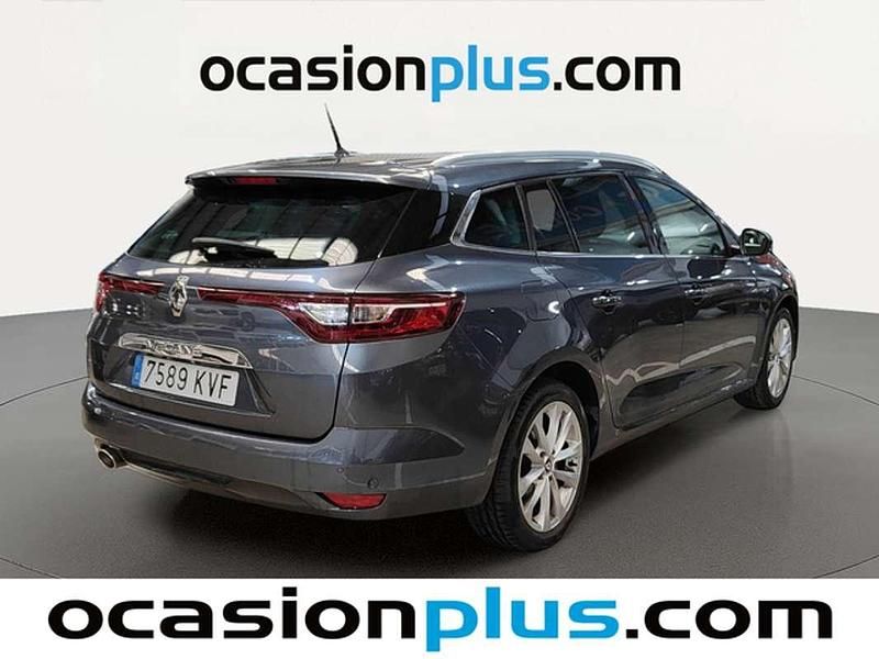 Usado Renault Mégane IV Zen 140 CV (102 kW) 2019 Gris Utilitario