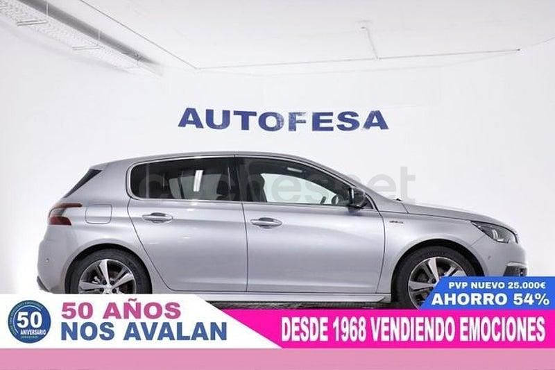 Usado Peugeot 308 GT-line 131 CV (96 kW) 2018 Gris Berlina