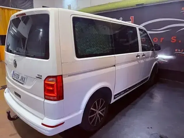 Usado VW Multivan 150 CV (110 kW) 2016 Blanco Monovolumen