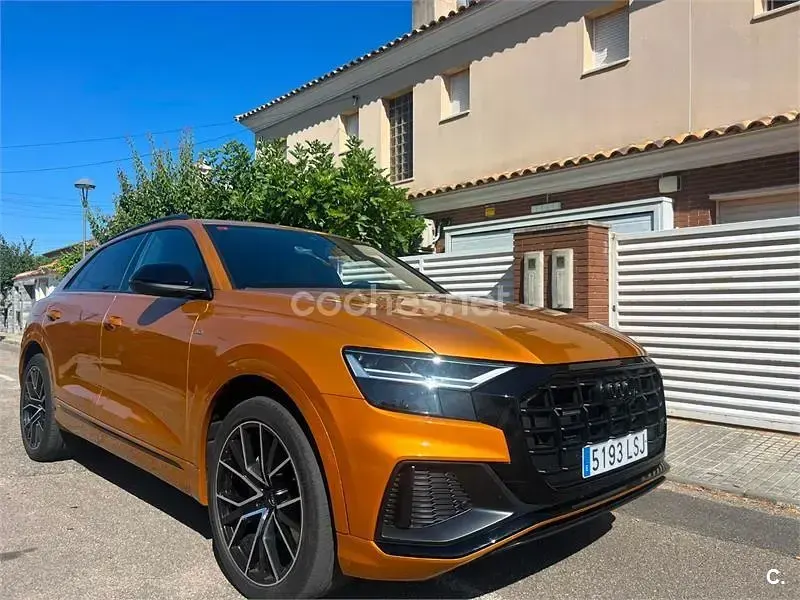 Usado Audi Q8 S-Line 286 CV (210 kW) 2021 Naranja SUV