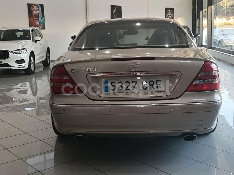 Usado Mercedes CL500 306 CV (225 kW) 2003 Beige Coupe
