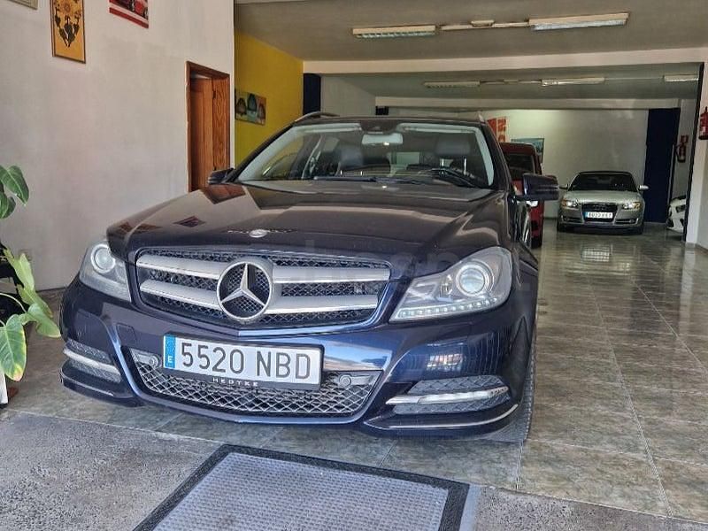 Usado Mercedes C200 Avantgarde 184 CV (135 kW) 2011 Azul Familiar