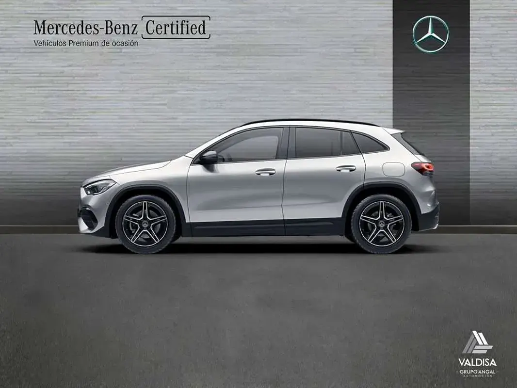 Usado Mercedes GLA200 150 CV (110 kW) 2023 SUV