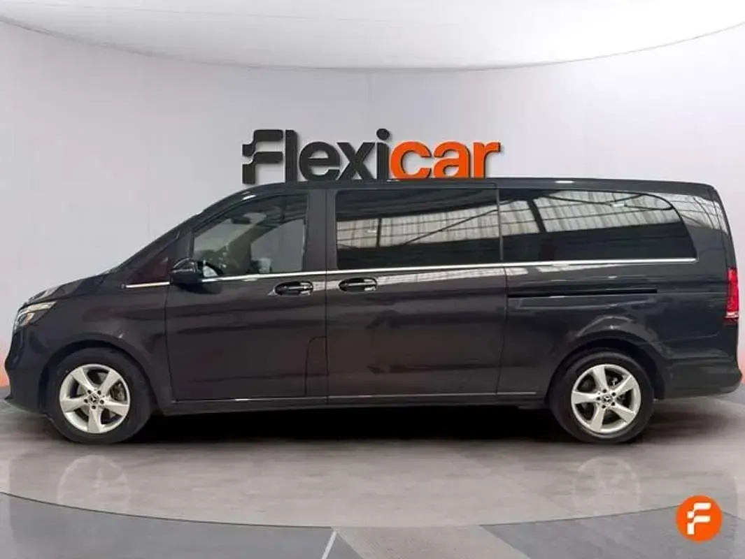 Usado Mercedes V250 Avantgarde 190 CV (139 kW) 2020 Gris Monovolumen