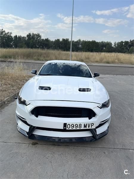 Blanco Usado 2018 Ford Mustang Fastback Coupe | 29.999 € (Precio justo) - Imagen 1/2