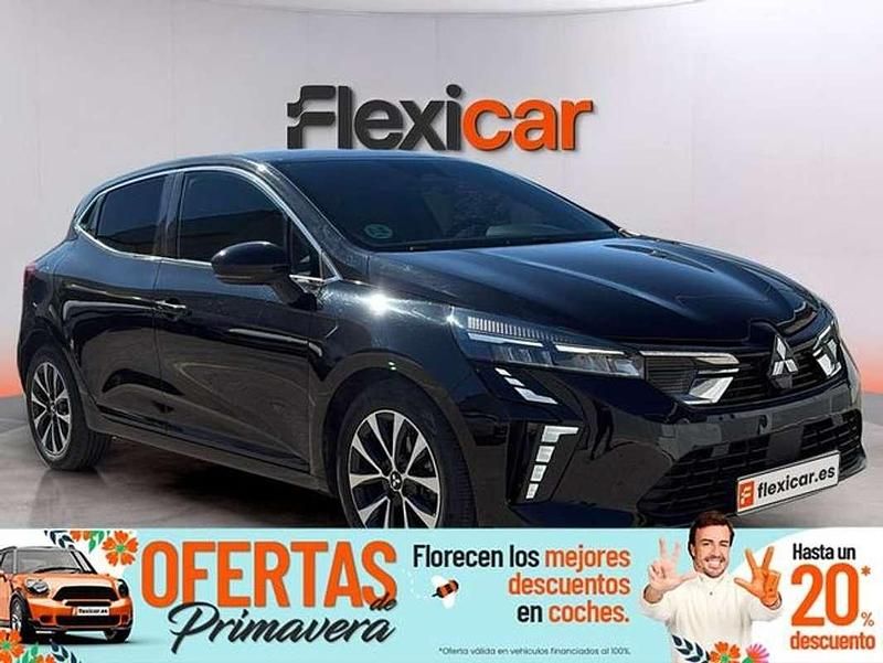 Usado Mitsubishi Colt 91 CV (66 kW) 2025 Negro Utilitario