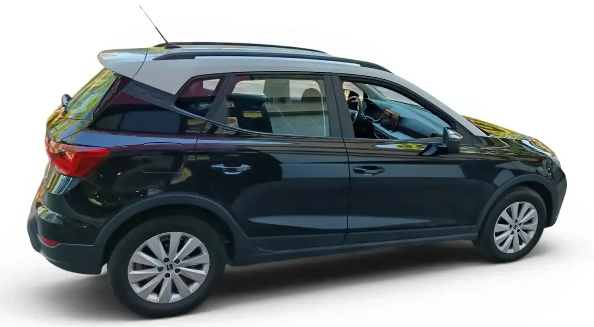 Usado Seat Arona Style 116 CV (85 kW) 2024 Negro SUV