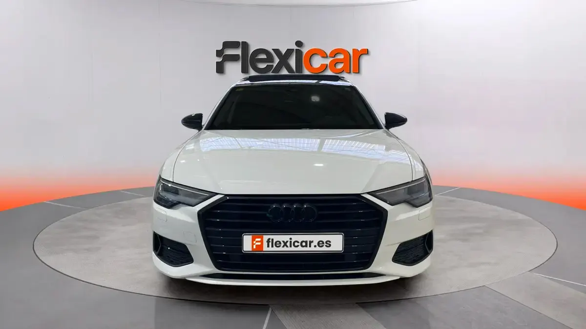 Używany Audi A6 Premium 204 KM (150 kW) 2019 Biały Sedan/Limuzyna