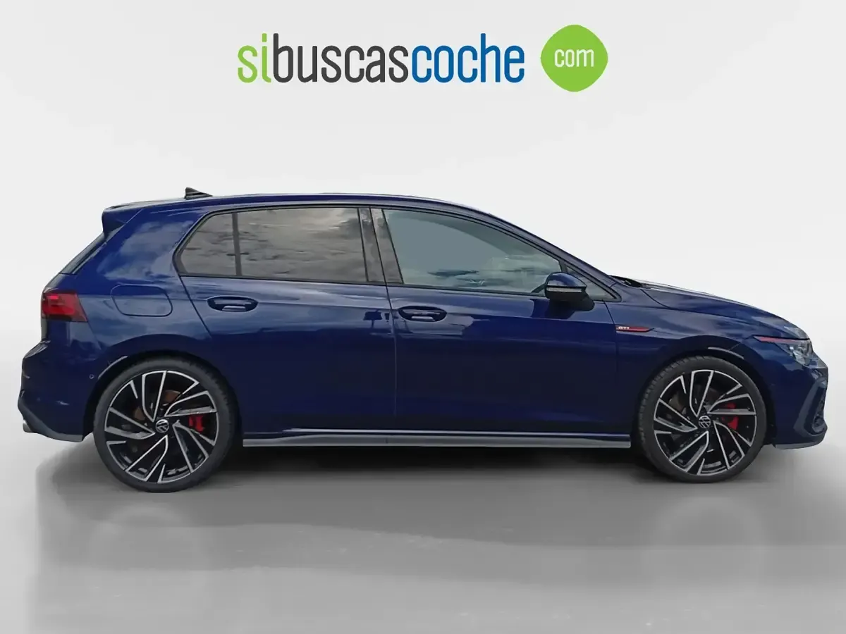 Usado VW Golf VIII GTI 245 CV (180 kW) 2021 Violeta/lila