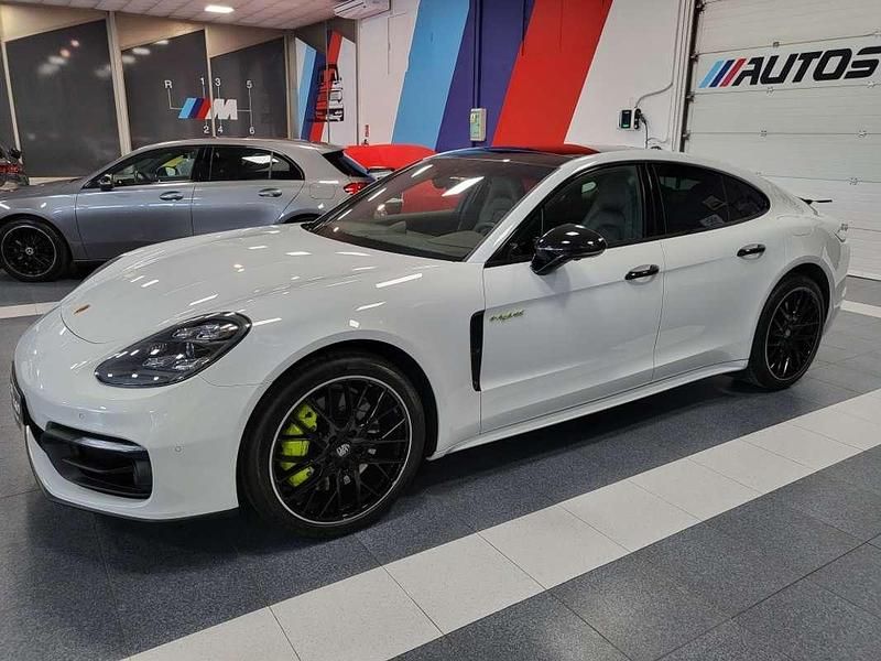 Usado Porsche Panamera 4 462 CV (339 kW) 2022 Blanco Berlina