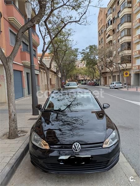 Usado VW Golf VII 110 CV (80 kW) 2014 Negro Berlina