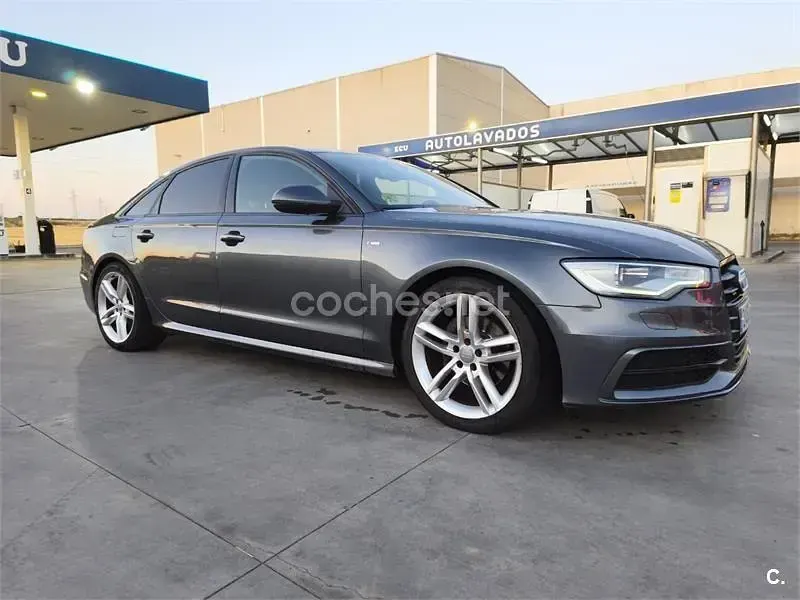 Usado Audi A6 204 CV (150 kW) 2012 Gris / plata Berlina