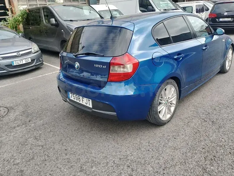 Usado BMW 120 163 CV (119 kW) 2006 Azul Utilitario