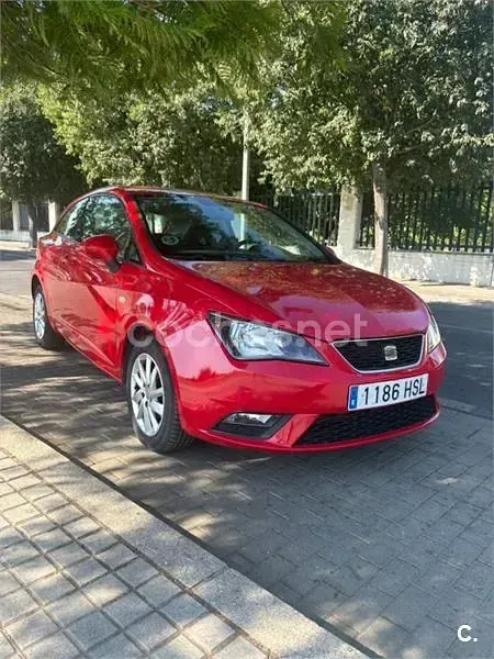 Usado Seat Ibiza SC Copa 105 CV (77 kW) 2012 Rojo Utilitario