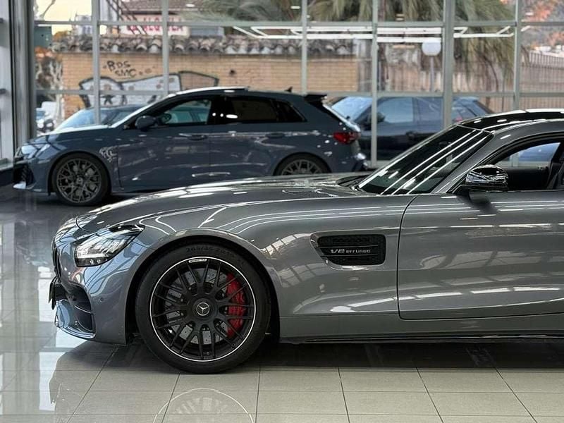 Usado Mercedes AMG GT AMG 557 CV (409 kW) 2022 Gris Coupe