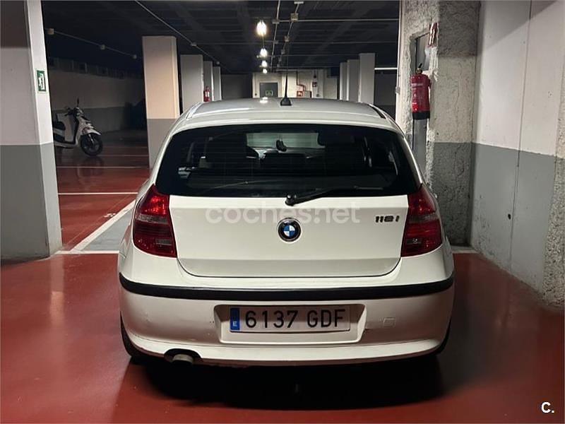 Usado BMW 118 129 CV (94 kW) 2008 Blanco Utilitario
