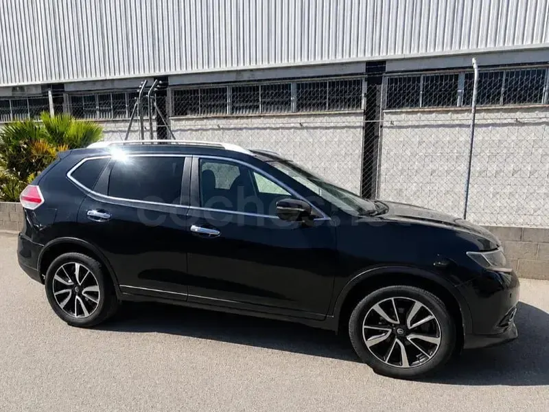 Usado Nissan X-Trail 360º 130 CV (95 kW) 2016 Negro SUV