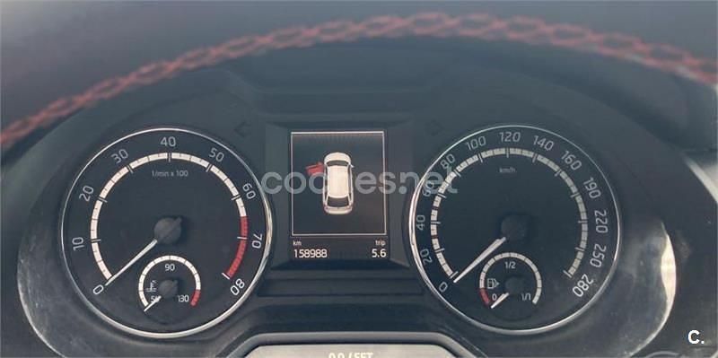 Usado Skoda Octavia RS 220 CV (161 kW) 2015 Blanco Utilitario