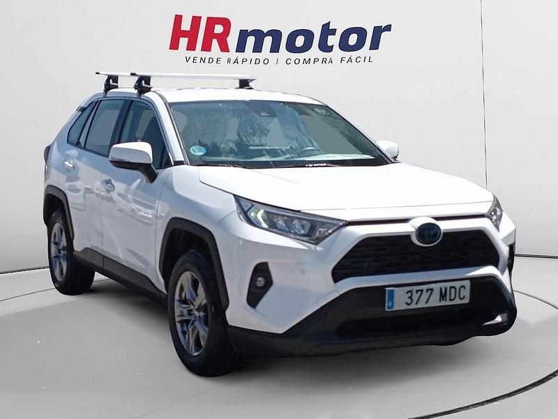 Blanco Usado 2022 Toyota RAV4 Hybrid Business Edition SUV | 34.200 € (Precio justo) - Imagen 1/4