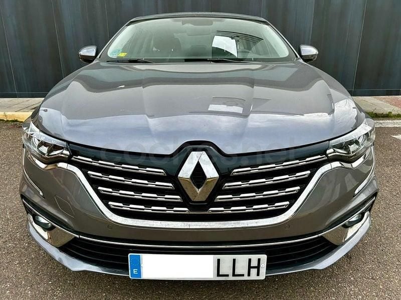 Usado Renault Talisman 120 CV (88 kW) 2021 Gris / plata Berlina