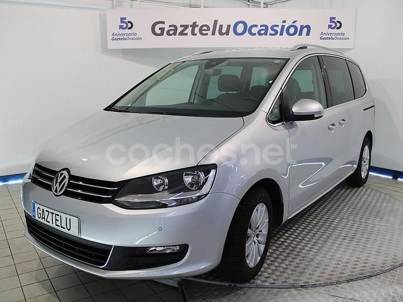 Gris / plata Usado 2019 VW Sharan Edition Monovolumen | 29.900 € (Precio justo) - Imagen 1/4