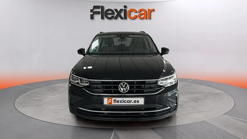 Usado VW Tiguan Life 150 CV (110 kW) 2021 Negro SUV