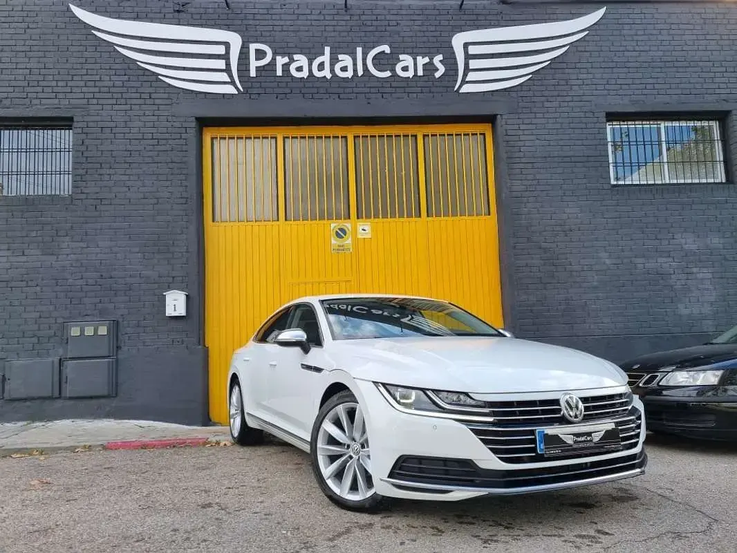 Occasion VW Arteon Elegance 150 ch (110 kW) 2019 Blanc Coupé