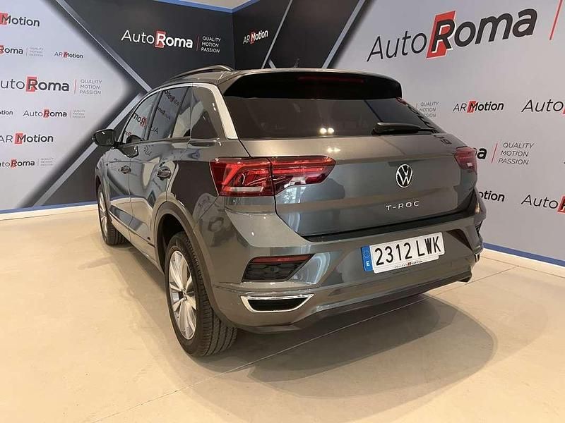 Usado VW T-Roc Advance 150 CV (110 kW) 2022 Gris SUV